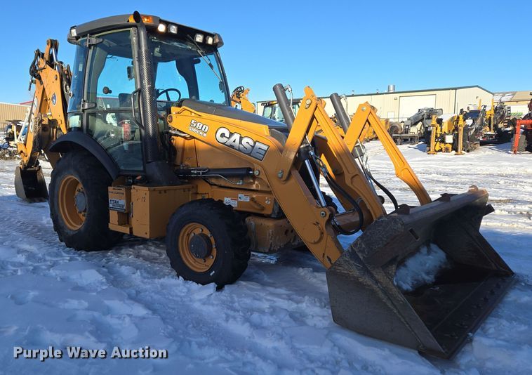 image for item ER5077 2015 Case 580 Super N backhoe
