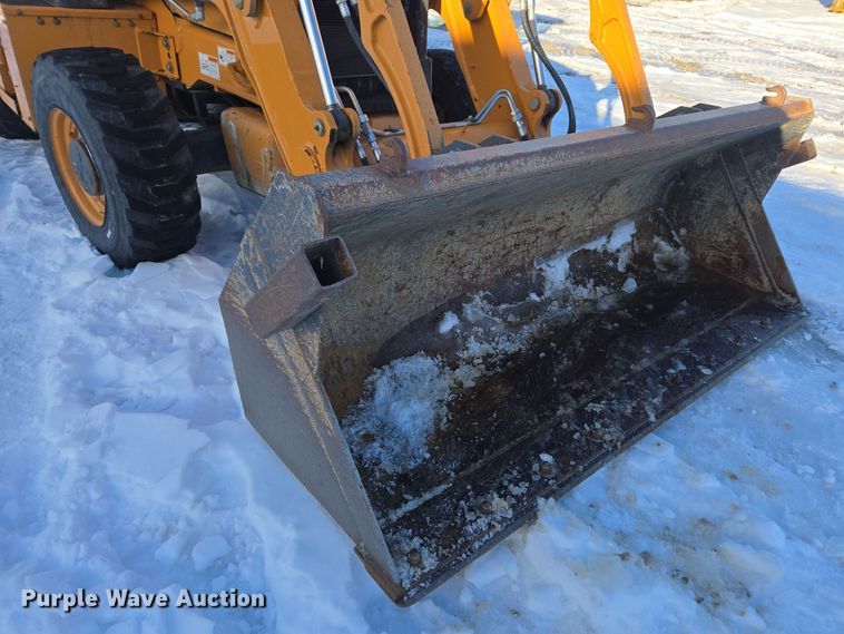 image for item ER5077 2015 Case 580 Super N backhoe