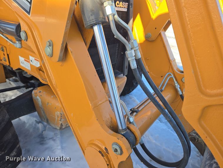 image for item ER5077 2015 Case 580 Super N backhoe
