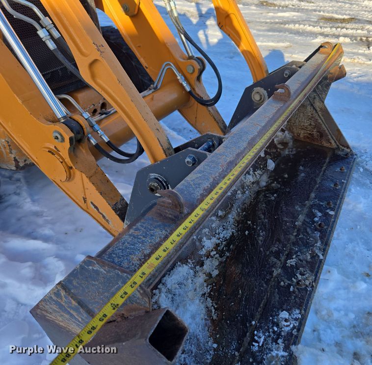 image for item ER5077 2015 Case 580 Super N backhoe