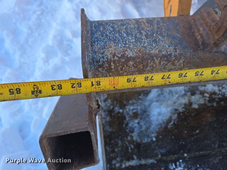 image for item ER5077 2015 Case 580 Super N backhoe