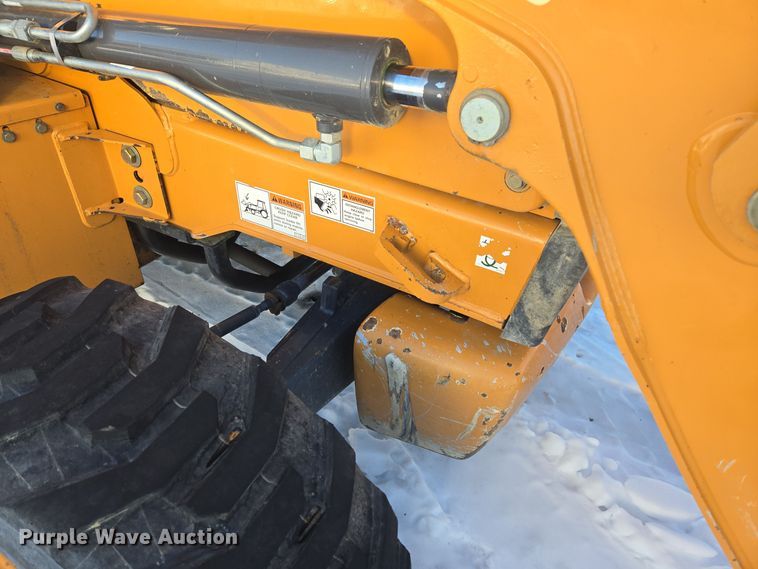 image for item ER5077 2015 Case 580 Super N backhoe