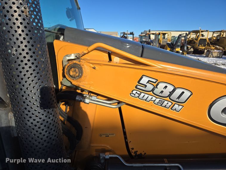 image for item ER5077 2015 Case 580 Super N backhoe
