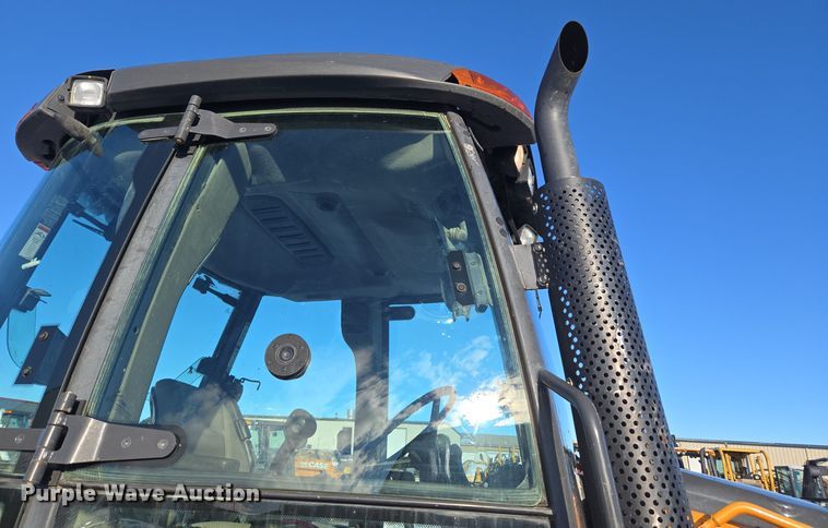 image for item ER5077 2015 Case 580 Super N backhoe