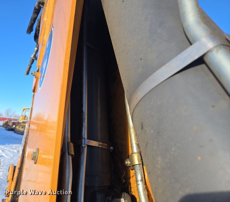 image for item ER5077 2015 Case 580 Super N backhoe