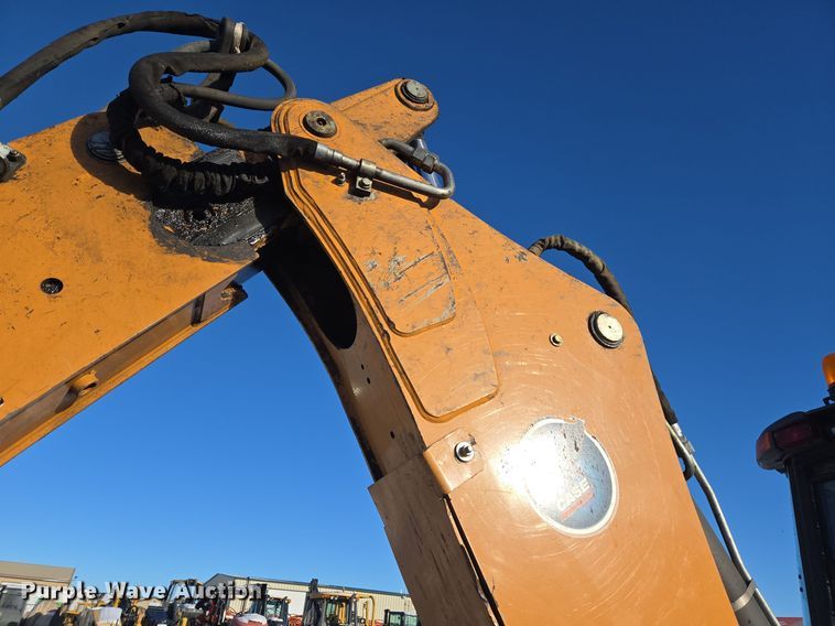 image for item ER5077 2015 Case 580 Super N backhoe