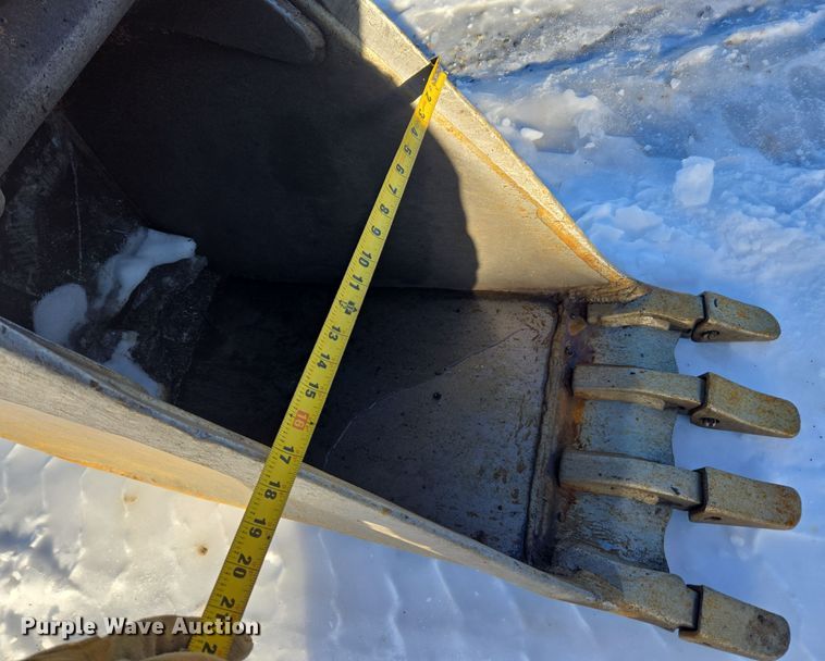 image for item ER5077 2015 Case 580 Super N backhoe