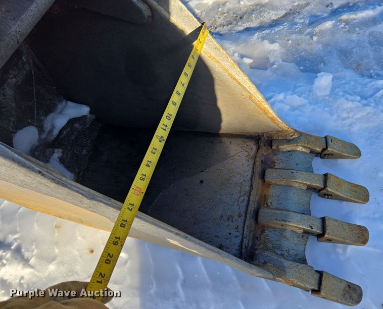 image for item ER5077 2015 Case 580 Super N backhoe