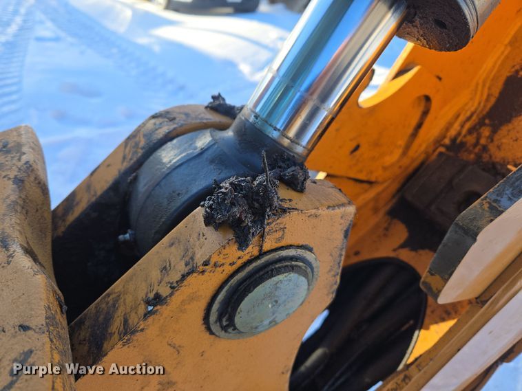 image for item ER5077 2015 Case 580 Super N backhoe