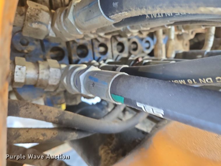 image for item ER5077 2015 Case 580 Super N backhoe