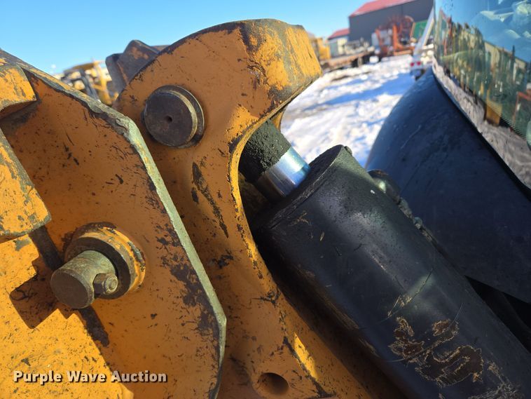 image for item ER5077 2015 Case 580 Super N backhoe