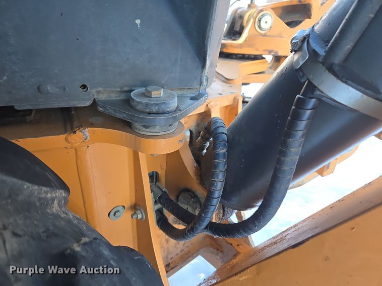 image for item ER5077 2015 Case 580 Super N backhoe