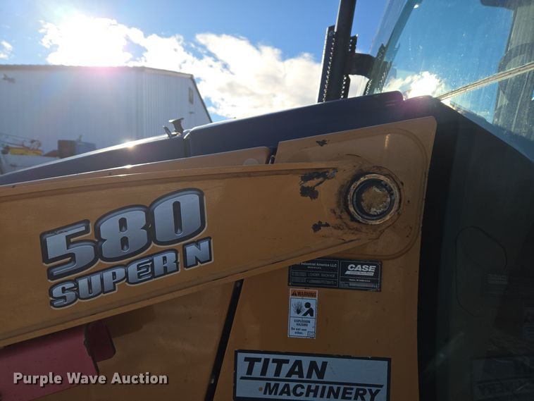 image for item ER5077 2015 Case 580 Super N backhoe
