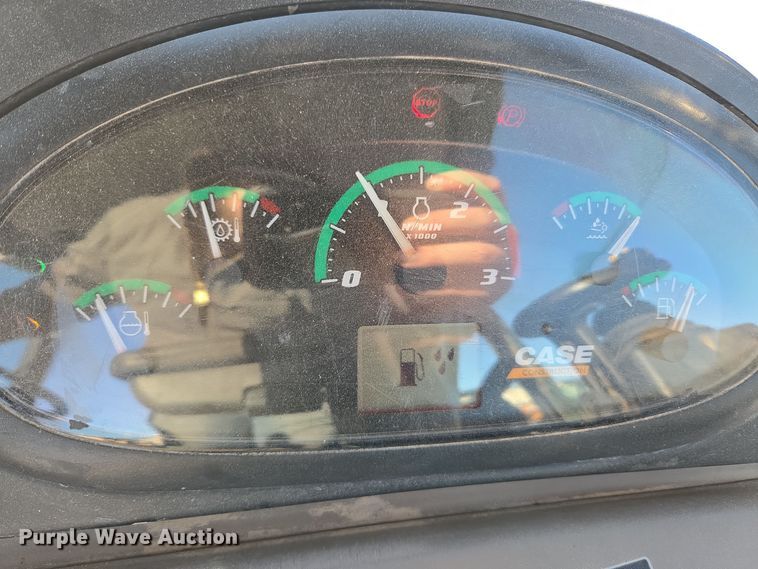 image for item ER5077 2015 Case 580 Super N backhoe