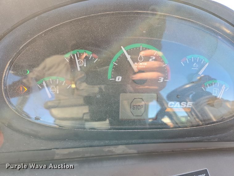 image for item ER5077 2015 Case 580 Super N backhoe