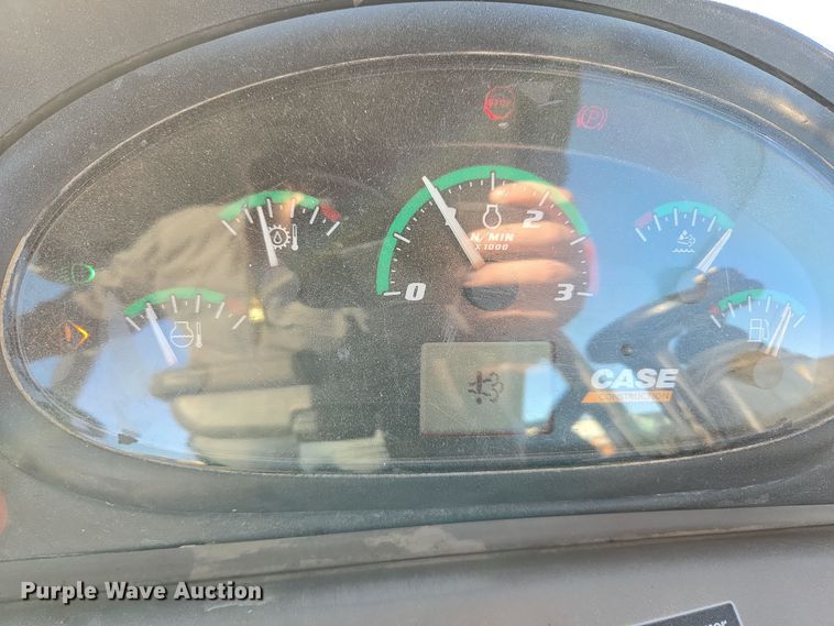 image for item ER5077 2015 Case 580 Super N backhoe