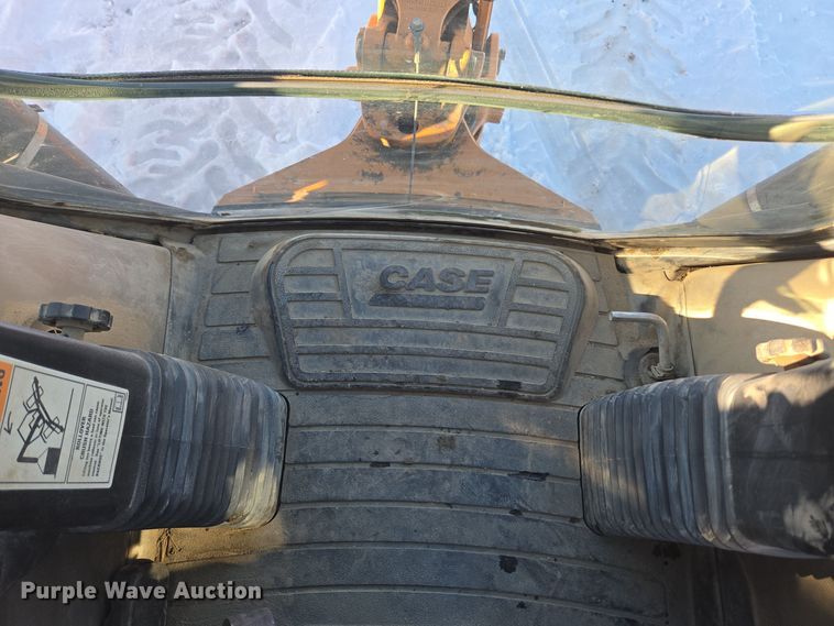 image for item ER5077 2015 Case 580 Super N backhoe