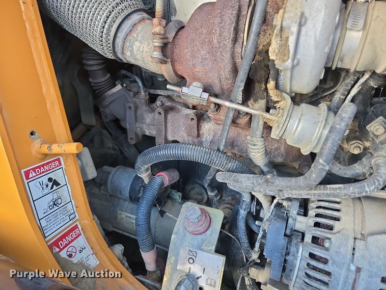 image for item ER5077 2015 Case 580 Super N backhoe