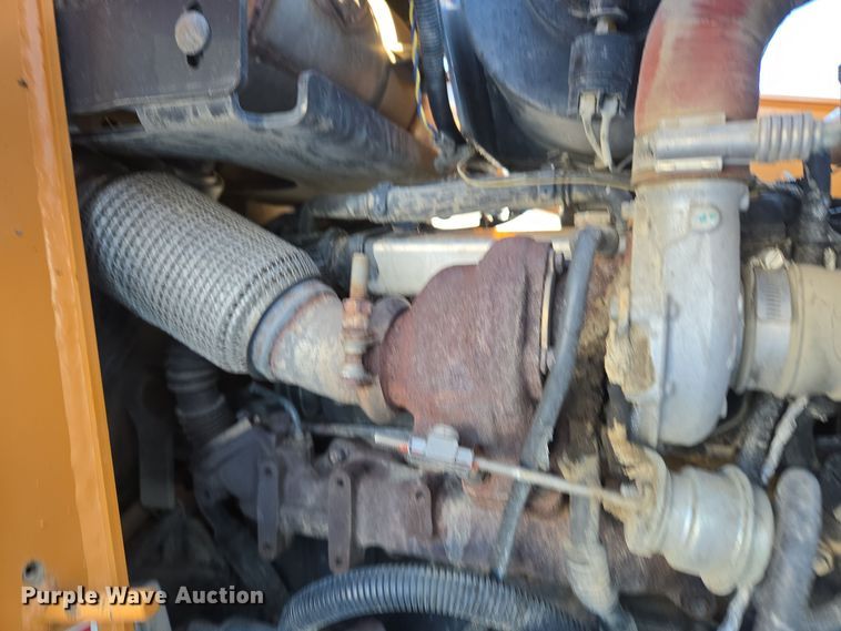 image for item ER5077 2015 Case 580 Super N backhoe