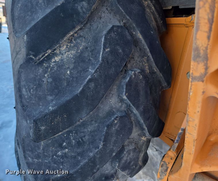 image for item ER5077 2015 Case 580 Super N backhoe