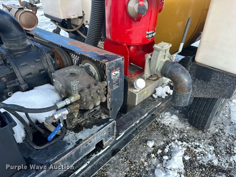 image for item ER5079 2019 Vac-Tron CVGT vacuum excavator