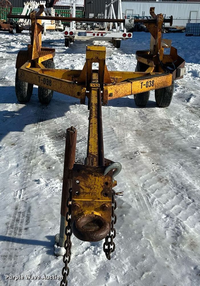 image for item ER5081 1972 CAB reel trailer