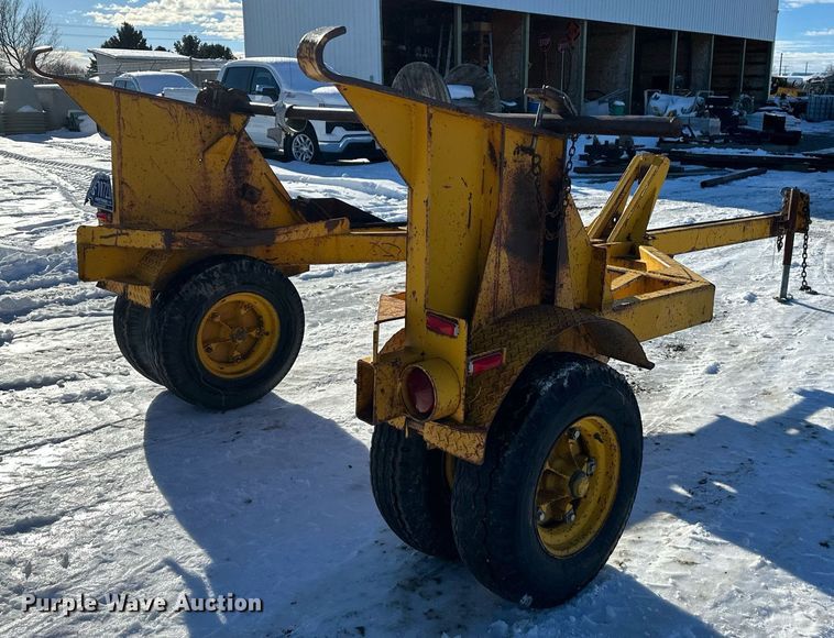 image for item ER5081 1972 CAB reel trailer