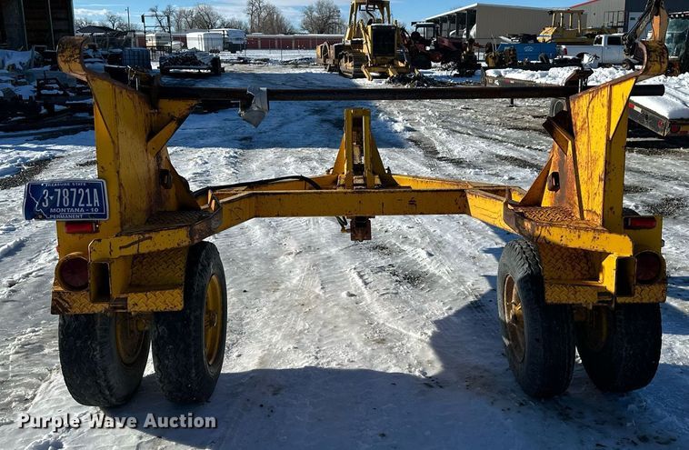 image for item ER5081 1972 CAB reel trailer