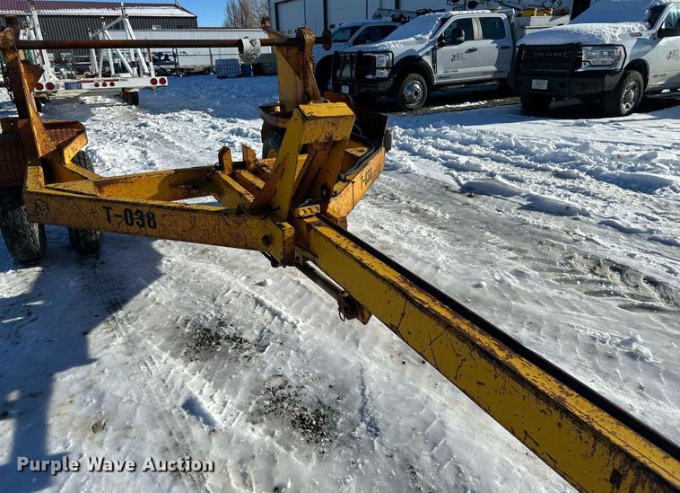image for item ER5081 1972 CAB reel trailer