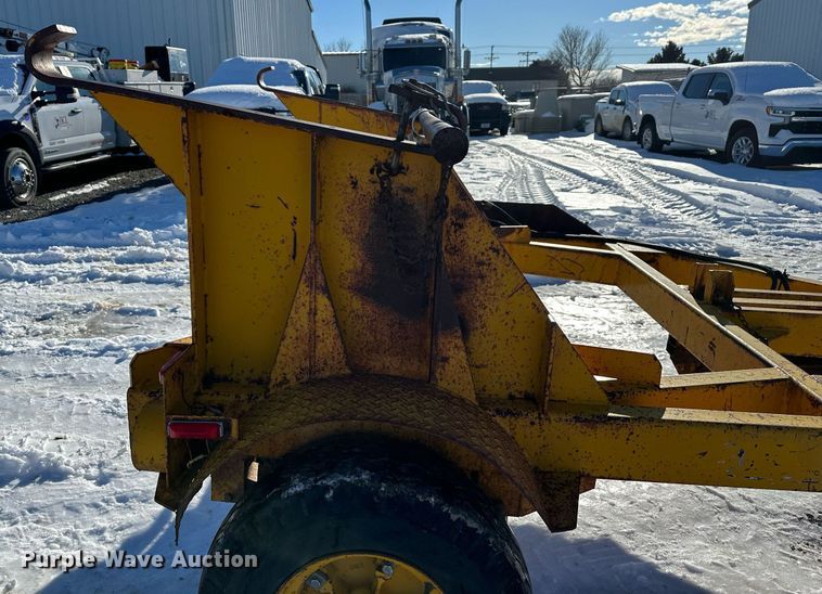 image for item ER5081 1972 CAB reel trailer
