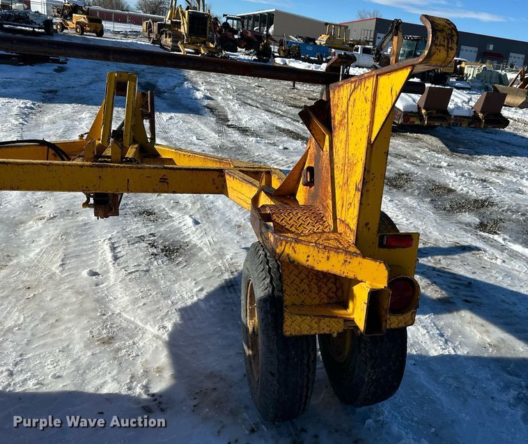 image for item ER5081 1972 CAB reel trailer