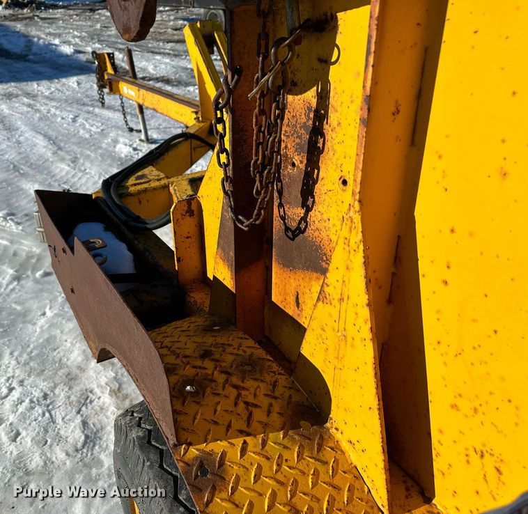 image for item ER5081 1972 CAB reel trailer