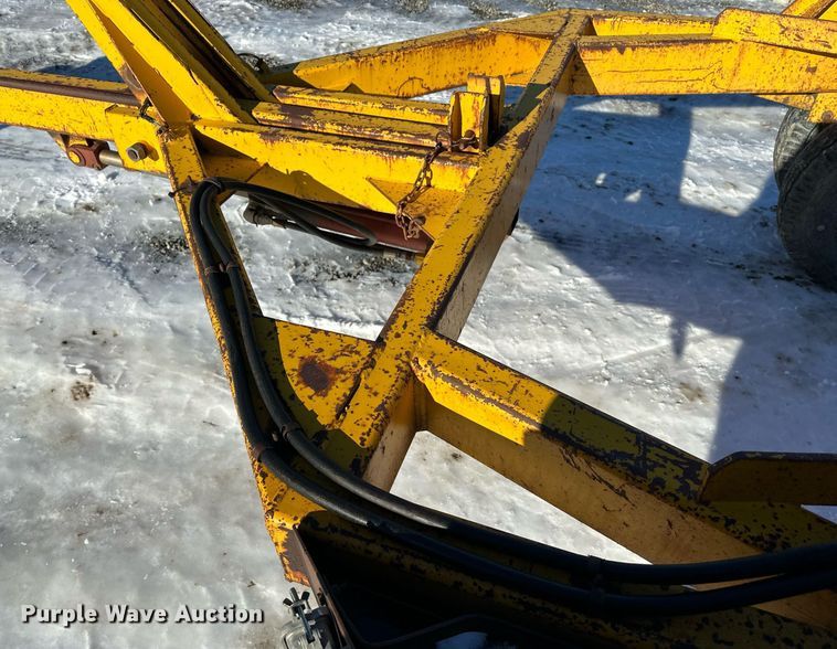 image for item ER5081 1972 CAB reel trailer