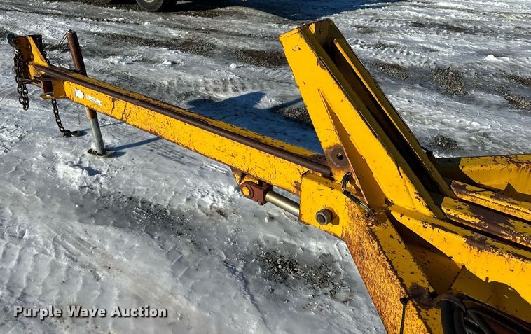 image for item ER5081 1972 CAB reel trailer