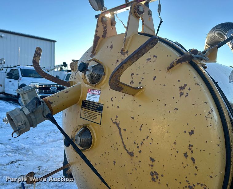 image for item ER5085 2011 Vac-Tron VT-19LP vacuum excavator