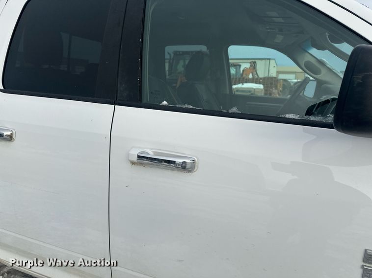 image for item ER5088 2016 Dodge Ram 1500 Quad Cab pickup truck