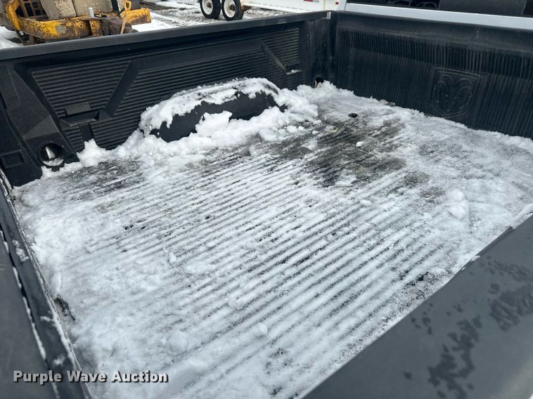 image for item ER5088 2016 Dodge Ram 1500 Quad Cab pickup truck