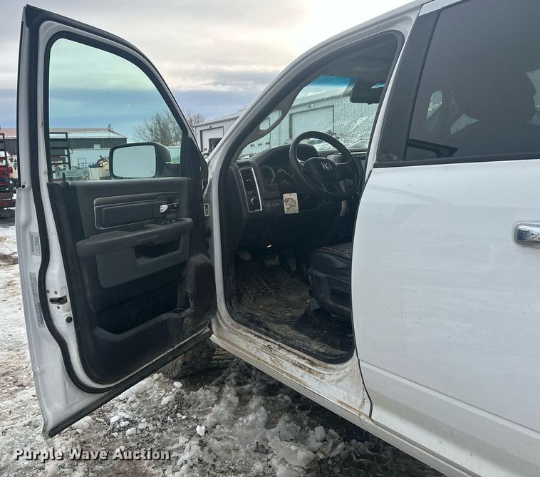 image for item ER5088 2016 Dodge Ram 1500 Quad Cab pickup truck