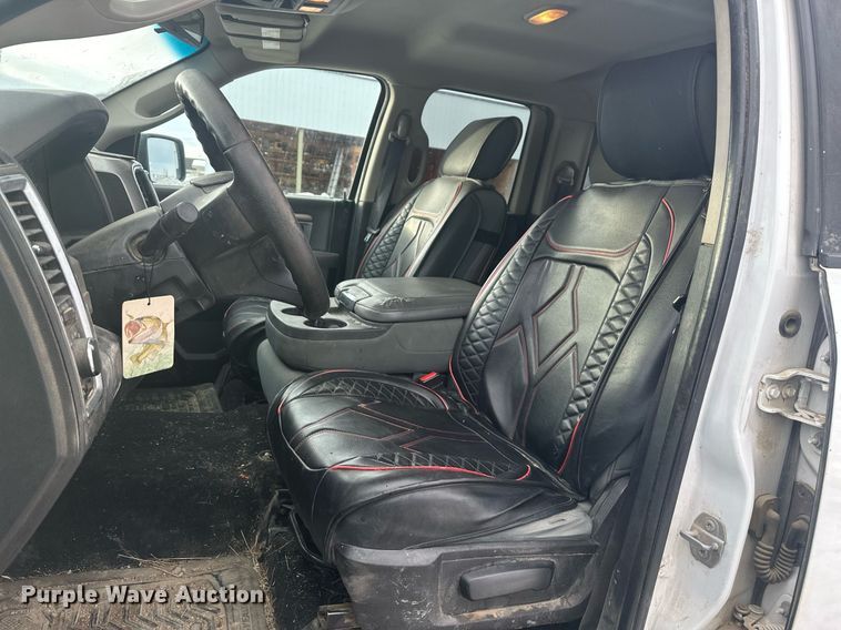 image for item ER5088 2016 Dodge Ram 1500 Quad Cab pickup truck