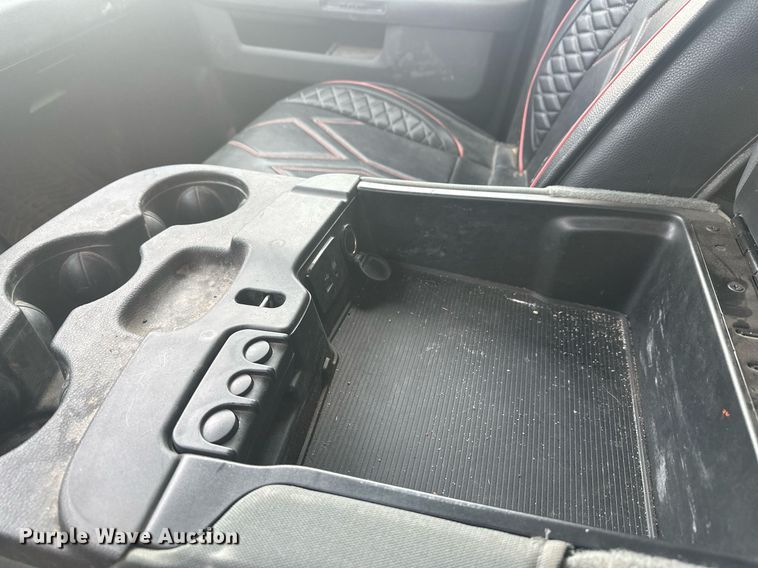 image for item ER5088 2016 Dodge Ram 1500 Quad Cab pickup truck