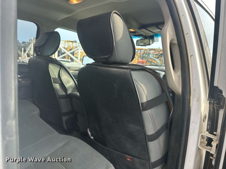 image for item ER5088 2016 Dodge Ram 1500 Quad Cab pickup truck