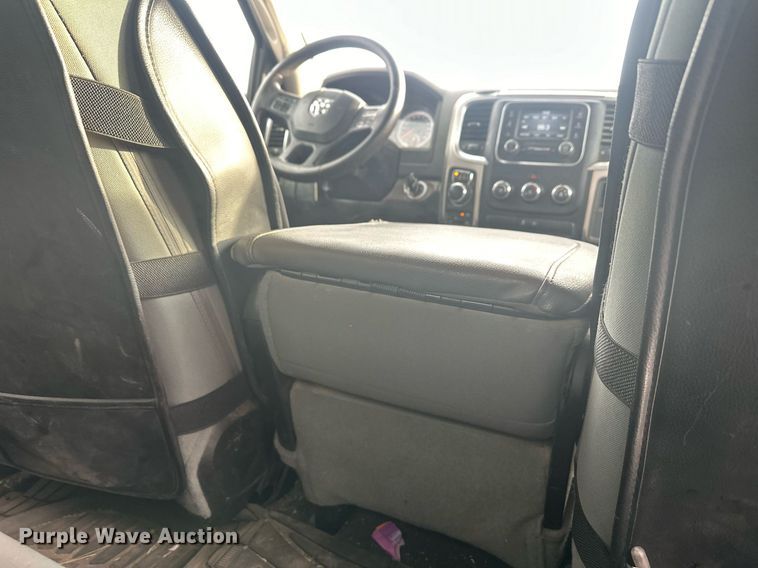 image for item ER5088 2016 Dodge Ram 1500 Quad Cab pickup truck