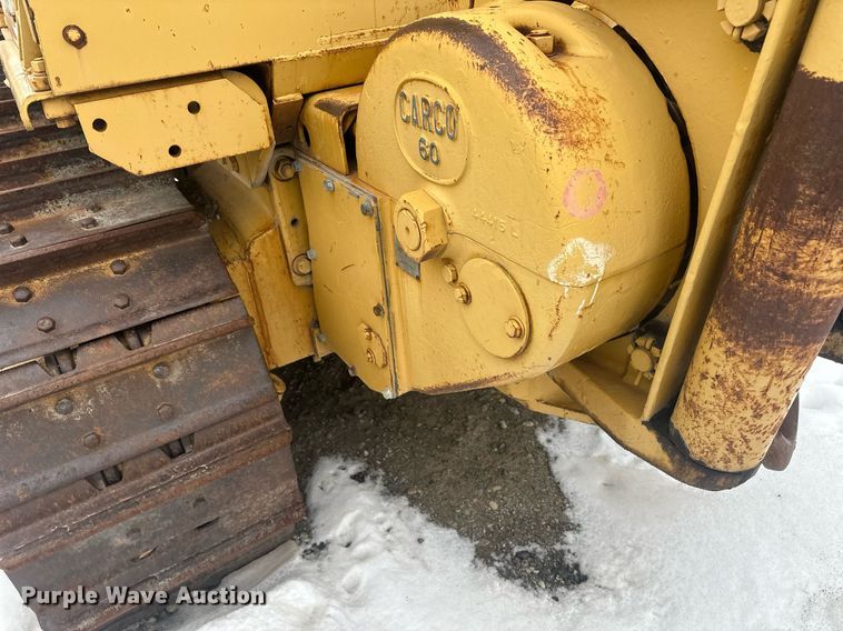 image for item ER5089 1981 Caterpillar D6D cable plow