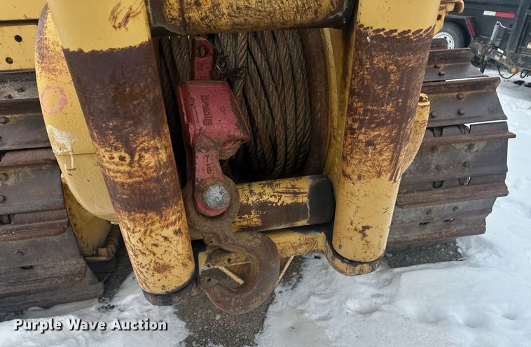 image for item ER5089 1981 Caterpillar D6D cable plow