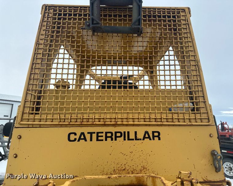 image for item ER5089 1981 Caterpillar D6D cable plow