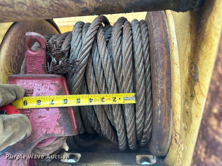image for item ER5089 1981 Caterpillar D6D cable plow
