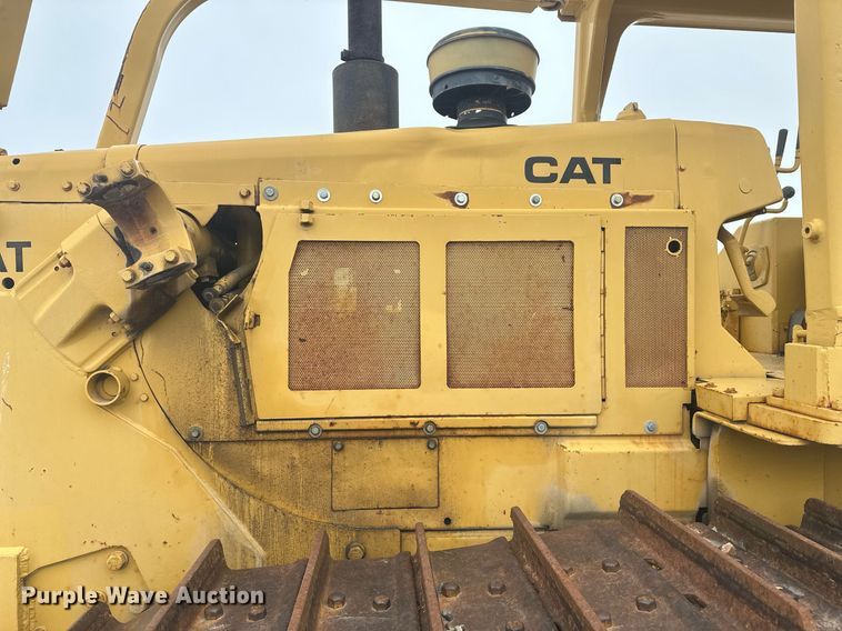 image for item ER5089 1981 Caterpillar D6D cable plow