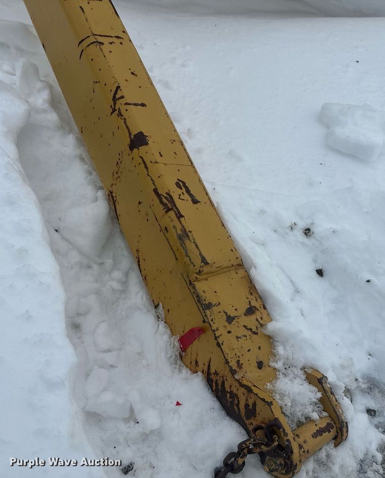 image for item ER5089 1981 Caterpillar D6D cable plow