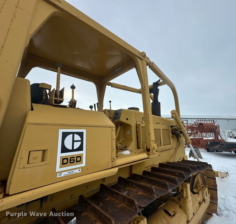 image for item ER5089 1981 Caterpillar D6D cable plow
