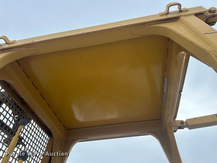 image for item ER5089 1981 Caterpillar D6D cable plow